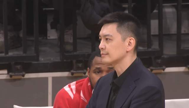 华体会官方网站-真不手软！高诗岩末节12分浇灭旧主，赵继伟12+7+6怒了，杨鸣无助